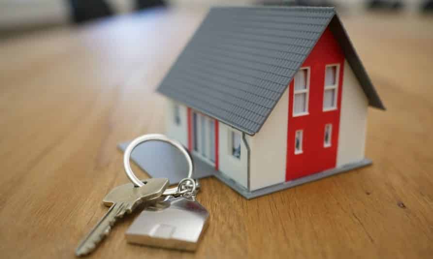 set of keys with a house